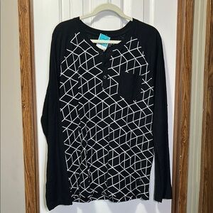 Rustic Souls Black and White Geometric Long Sleeve Tee